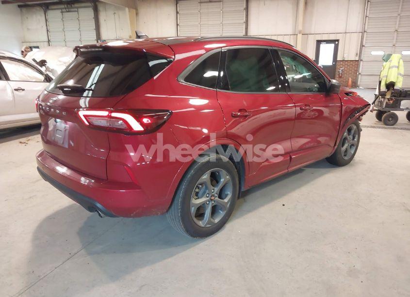 Photo 4 of 2023 Ford Escape ST-LINE (VIN 1FMCU0MN6PUA10943)