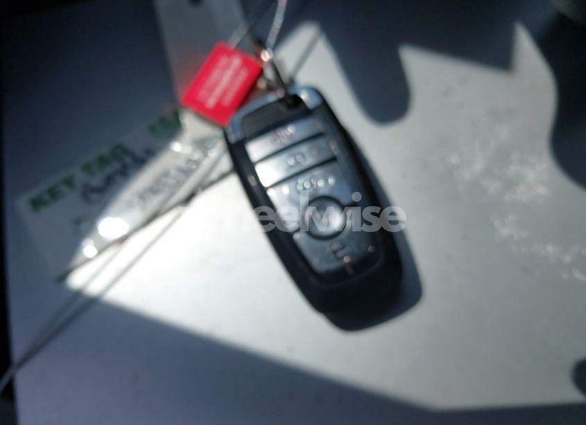 Photo 11 of 2023 Ford Escape ST-LINE (VIN 1FMCU0MN6PUA59625)