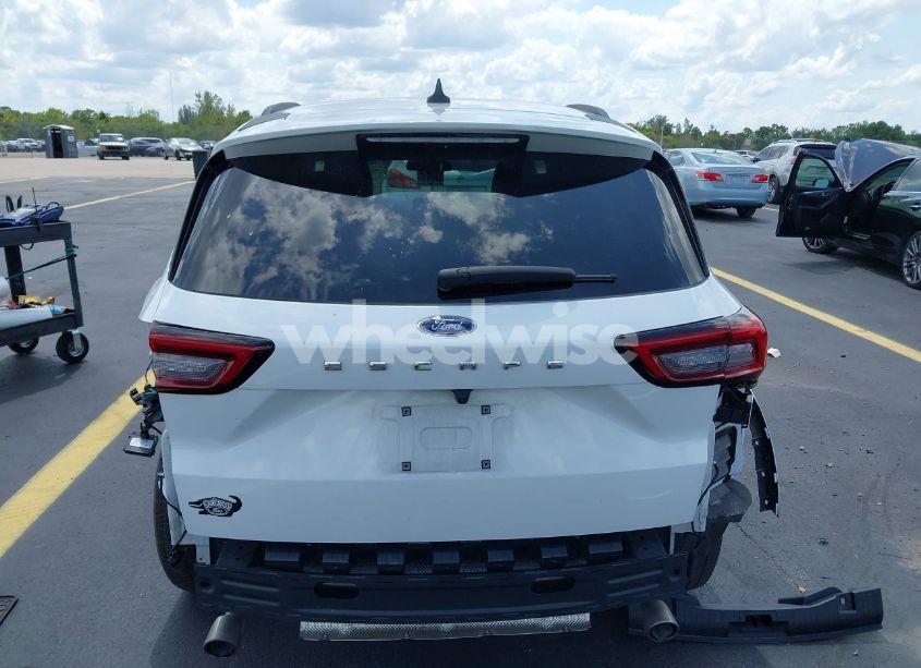 Photo 17 of 2023 Ford Escape ST-LINE (VIN 1FMCU0MN6PUA59625)