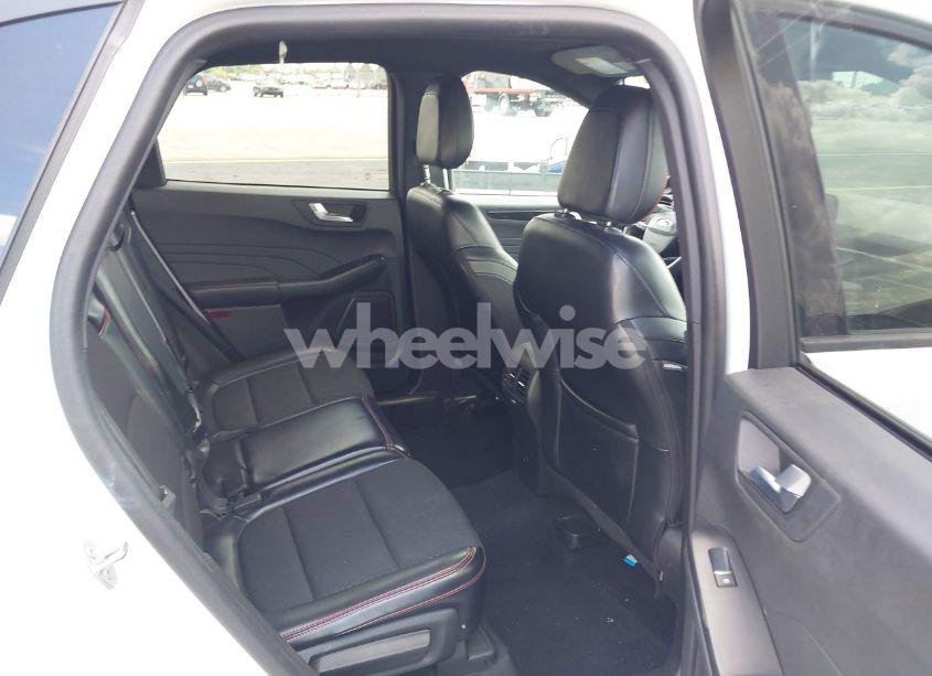 Photo 8 of 2023 Ford Escape ST-LINE (VIN 1FMCU0MN6PUA59625)