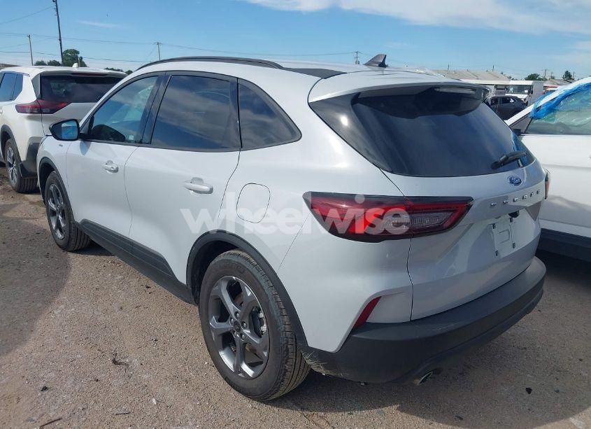 Photo 3 of 2025 Ford Escape ST-LINE (VIN 1FMCU0MN6SUA57026)