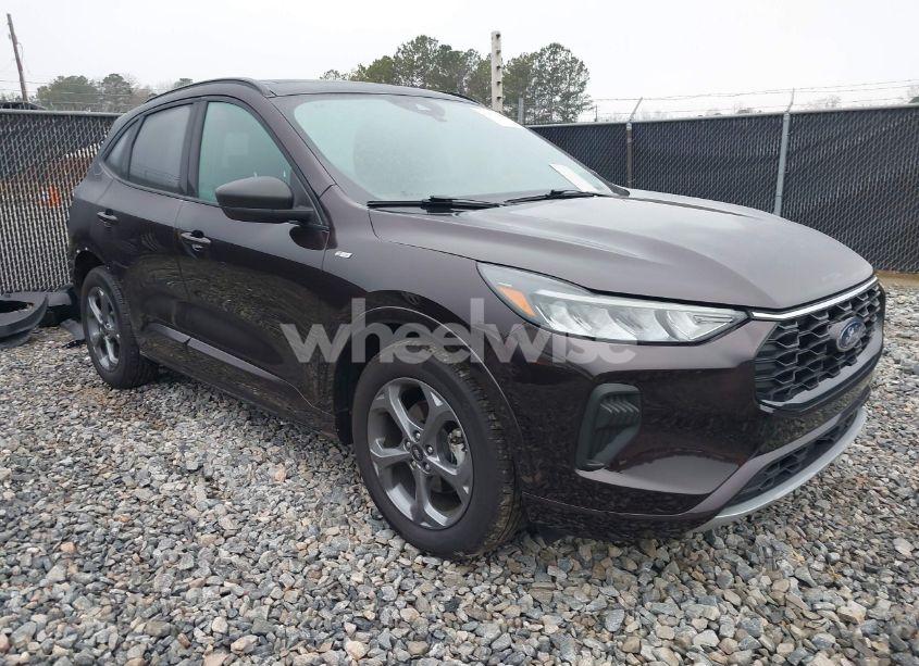 2023 Ford Escape ST-LINE (VIN 1FMCU0MN7PUA38346) main photo