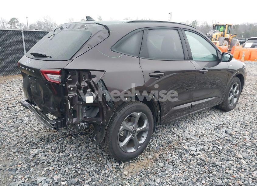 Photo 4 of 2023 Ford Escape ST-LINE (VIN 1FMCU0MN7PUA38346)