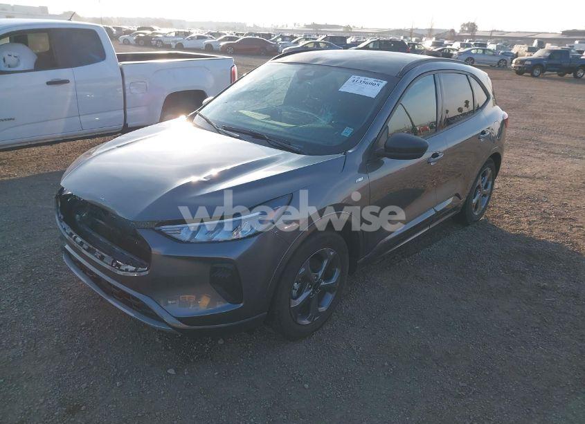 Photo 2 of 2024 Ford Escape ST-LINE (VIN 1FMCU0MN7RUB18474)