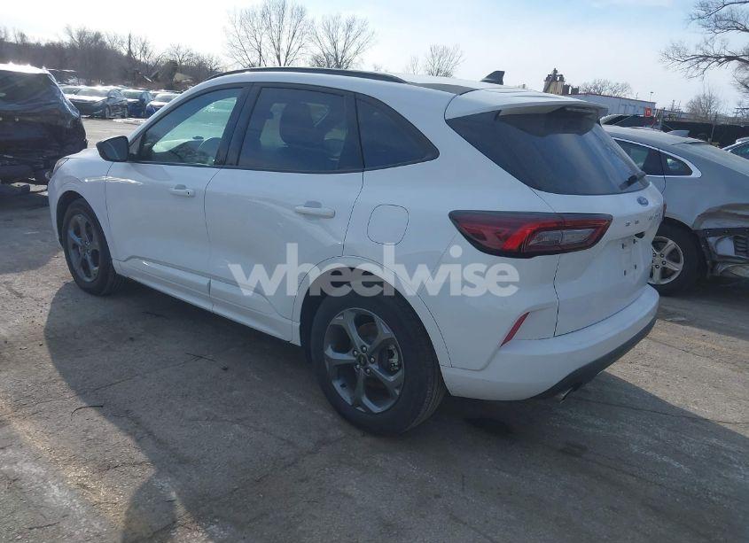 Photo 3 of 2023 Ford Escape ST-LINE (VIN 1FMCU0MN8PUA08482)