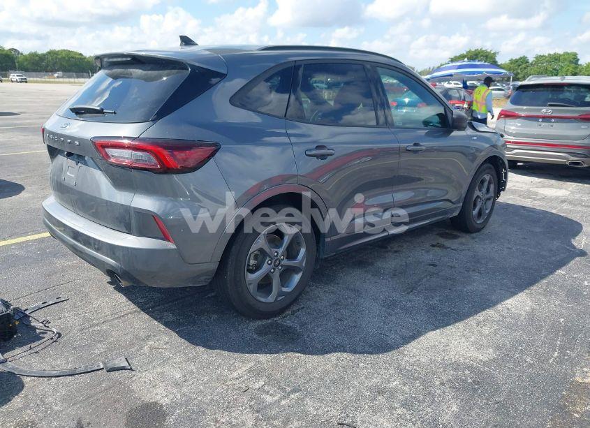 Photo 4 of 2024 Ford Escape ST-LINE (VIN 1FMCU0MN8RUA26046)
