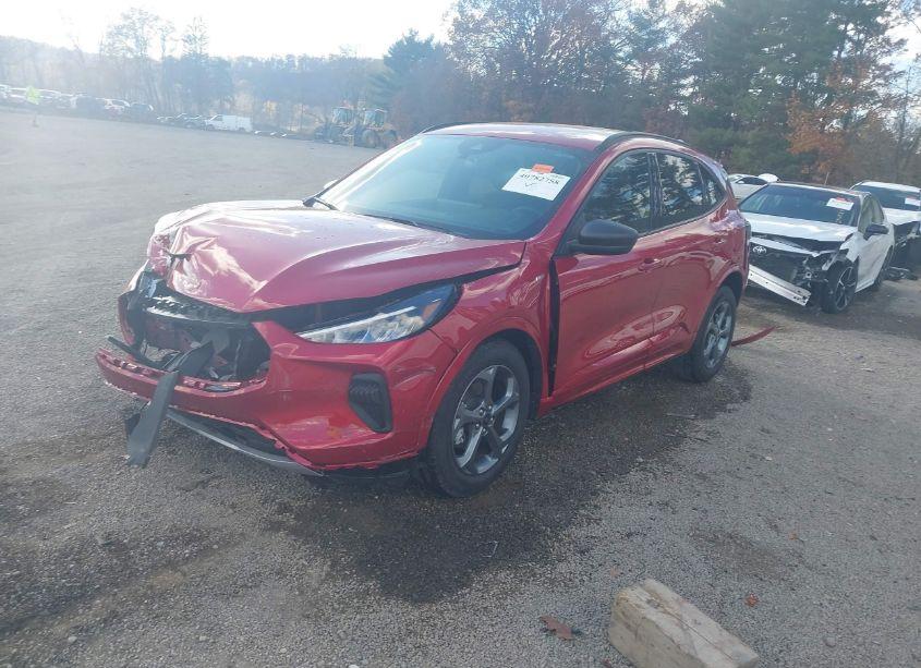 Photo 2 of 2024 Ford Escape ST-LINE (VIN 1FMCU0MN8RUA67163)