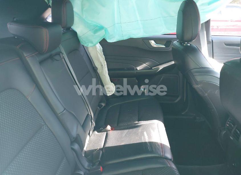 Photo 8 of 2024 Ford Escape ST-LINE (VIN 1FMCU0MN8RUB08956)