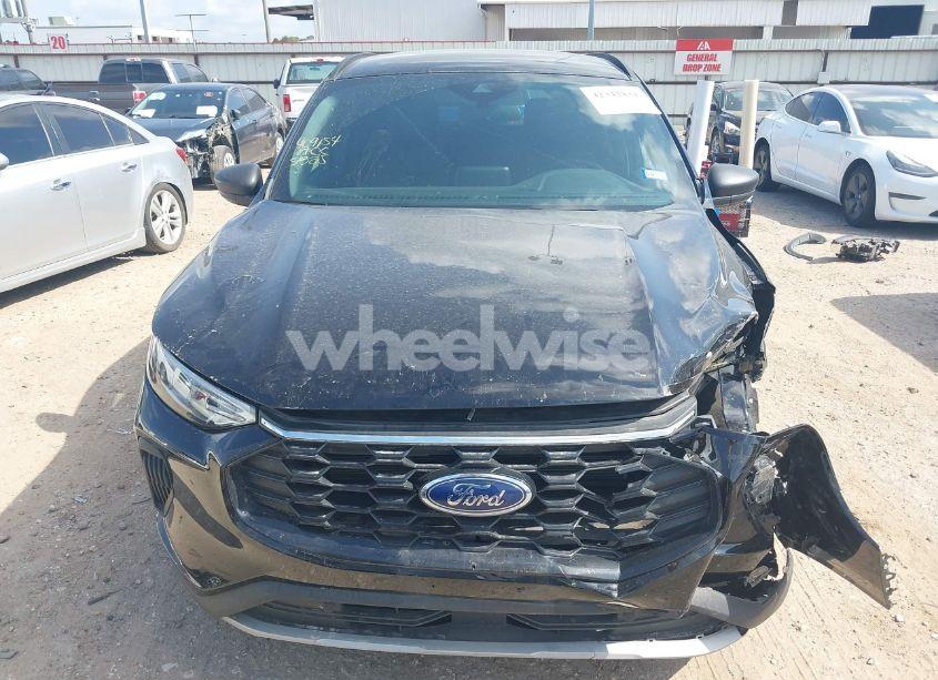 Photo 13 of 2025 Ford Escape ST-LINE (VIN 1FMCU0MN8SUA09401)