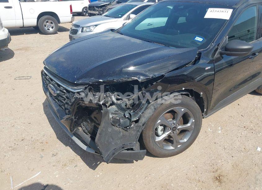 Photo 6 of 2025 Ford Escape ST-LINE (VIN 1FMCU0MN8SUA09401)