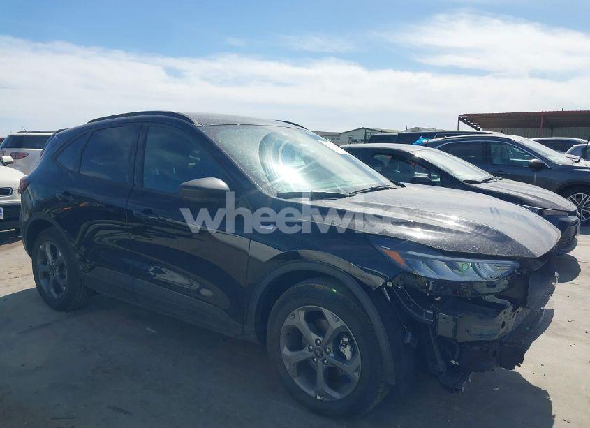 Photo 14 of 2025 Ford Escape ST-LINE (VIN 1FMCU0MN8SUA41572)