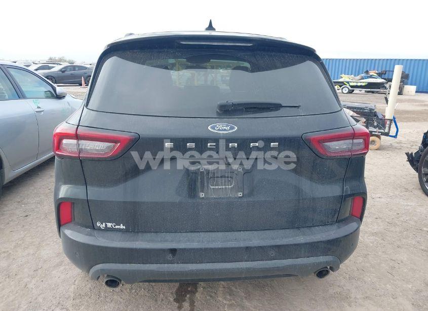 Photo 17 of 2023 Ford Escape ST-LINE (VIN 1FMCU0MN9PUB13130)