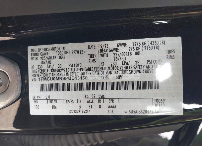 Photo 9 of 2023 Ford Escape ST-LINE (VIN 1FMCU0MN9PUB13130)