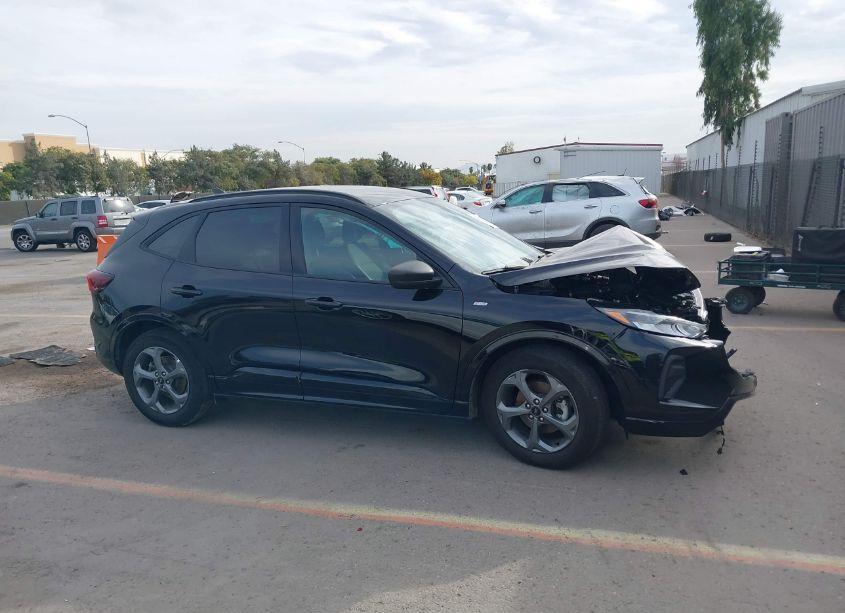 Photo 13 of 2023 Ford Escape ST-LINE (VIN 1FMCU0MN9PUB33510)