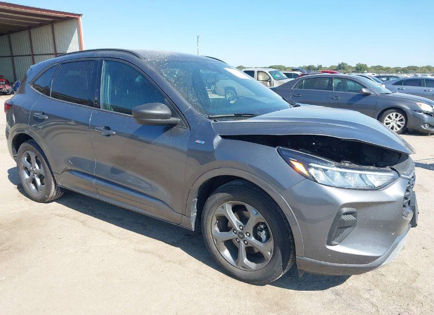 2023 Ford Escape ST-LINE (VIN 1FMCU0MNXPUA20746) main photo