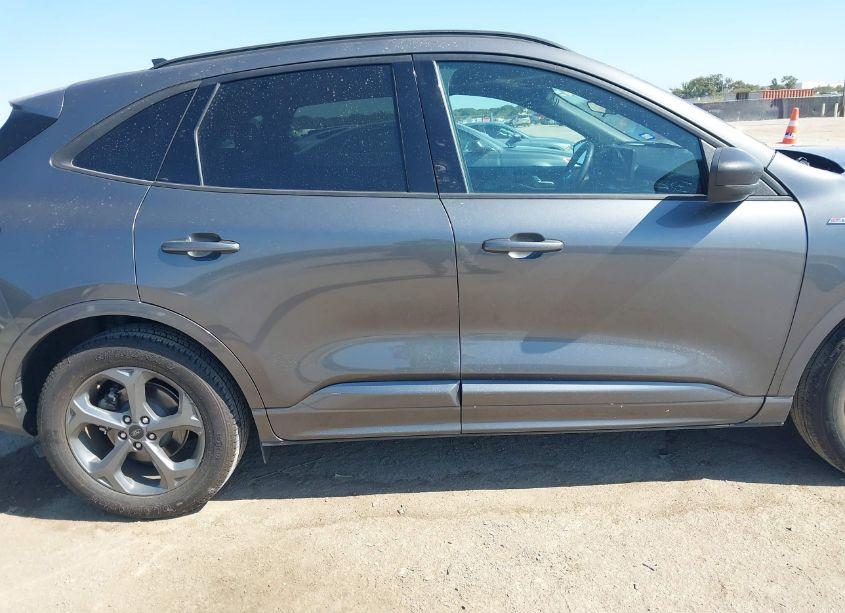 Photo 14 of 2023 Ford Escape ST-LINE (VIN 1FMCU0MNXPUA20746)