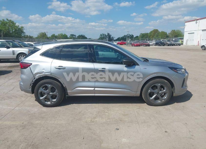 Photo 13 of 2024 Ford Escape ST-LINE (VIN 1FMCU0MNXRUA57489)