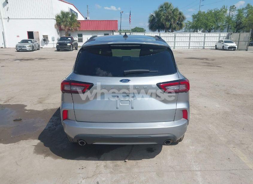 Photo 16 of 2024 Ford Escape ST-LINE (VIN 1FMCU0MNXRUA57489)