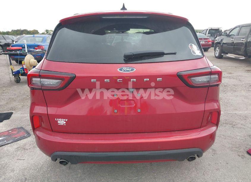 Photo 16 of 2024 Ford Escape ST-LINE (VIN 1FMCU0MNXRUA65592)
