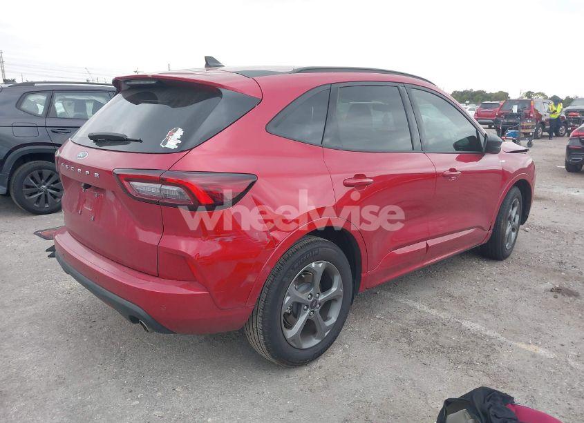 Photo 4 of 2024 Ford Escape ST-LINE (VIN 1FMCU0MNXRUA65592)
