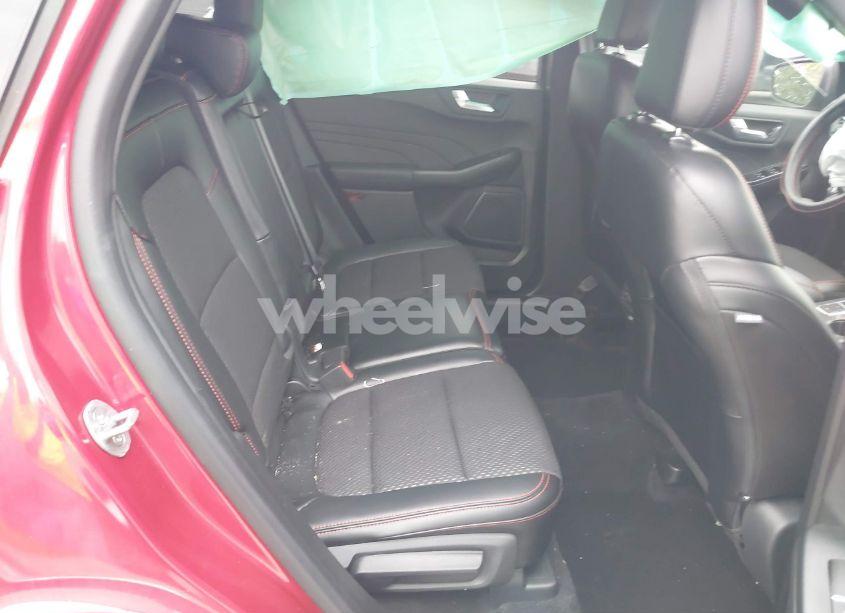 Photo 8 of 2024 Ford Escape ST-LINE (VIN 1FMCU0MNXRUA65592)