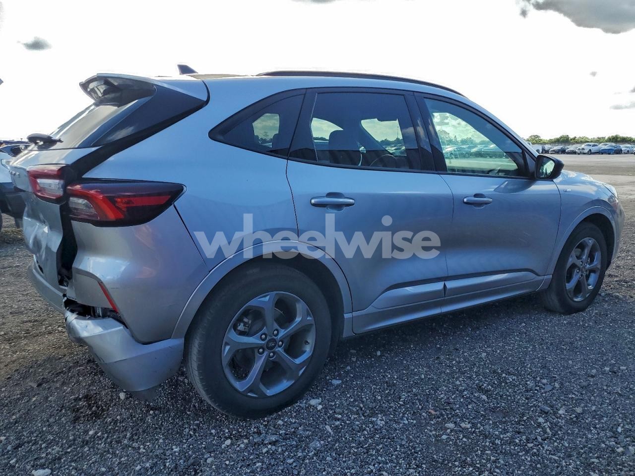 Photo 3 of 2024 FORD ESCAPE ST LINE N/A (VIN 1FMCU0MNXRUA75054)