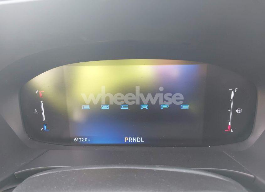 Photo 7 of 2024 Ford Escape ST-LINE (VIN 1FMCU0MNXRUB43384)
