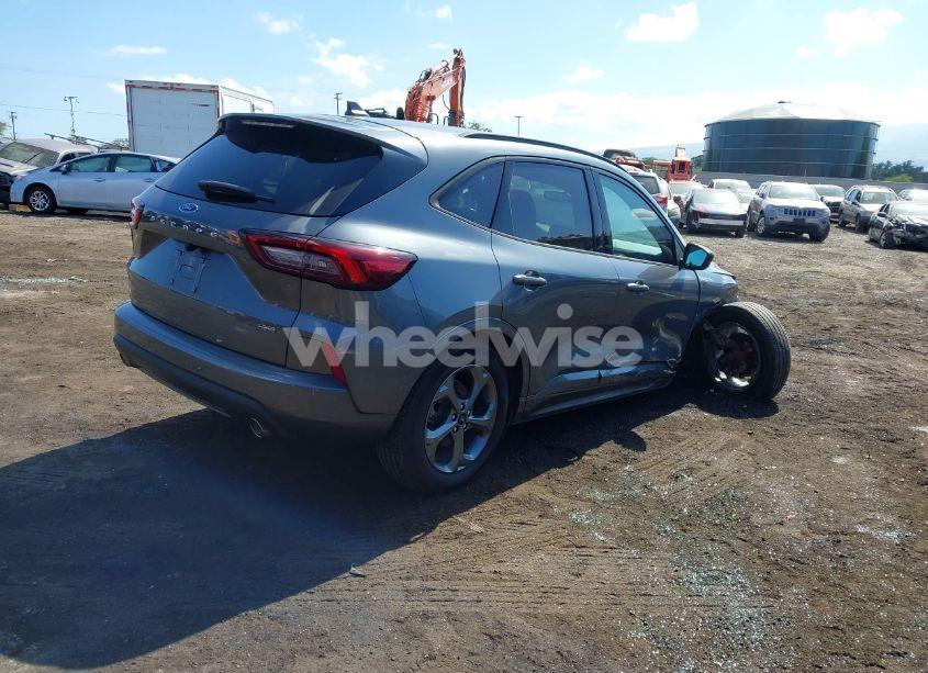 Photo 4 of 2023 Ford Escape ST-LINE (VIN 1FMCU0MZ0PUA96995)