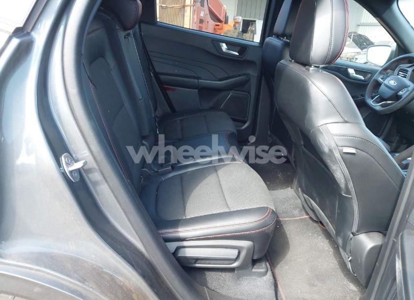 Photo 8 of 2023 Ford Escape ST-LINE (VIN 1FMCU0MZ0PUA96995)