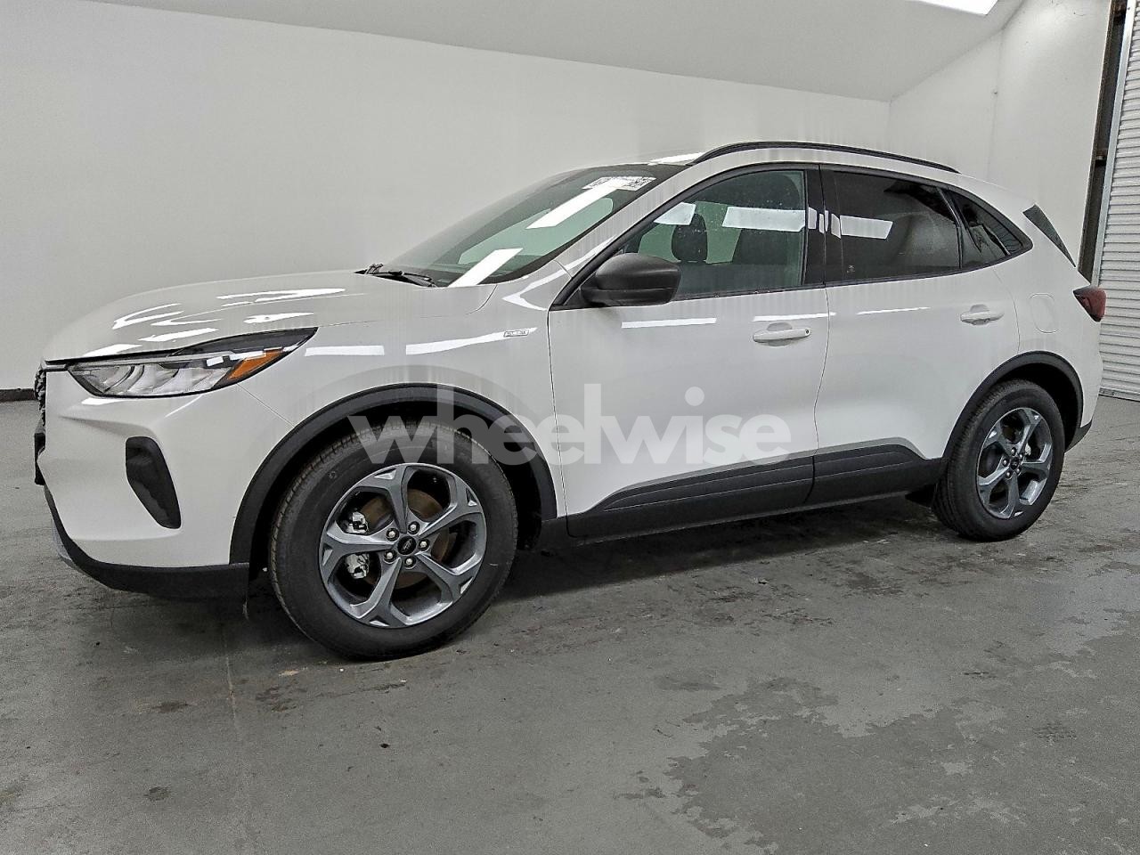 2025 FORD ESCAPE ST LINE (VIN 1FMCU0MZ0SUB07583) main photo