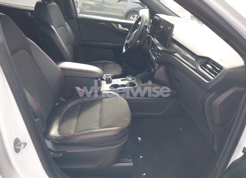 Photo 5 of 2023 Ford Escape ST-LINE (VIN 1FMCU0MZ1PUA99954)