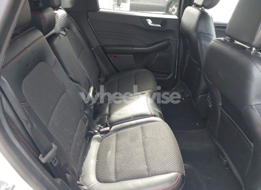 Photo 8 of 2023 Ford Escape ST-LINE (VIN 1FMCU0MZ1PUA99954)