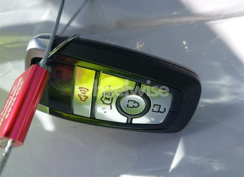 Photo 11 of 2024 Ford Escape ST-LINE (VIN 1FMCU0MZ4RUB05300)