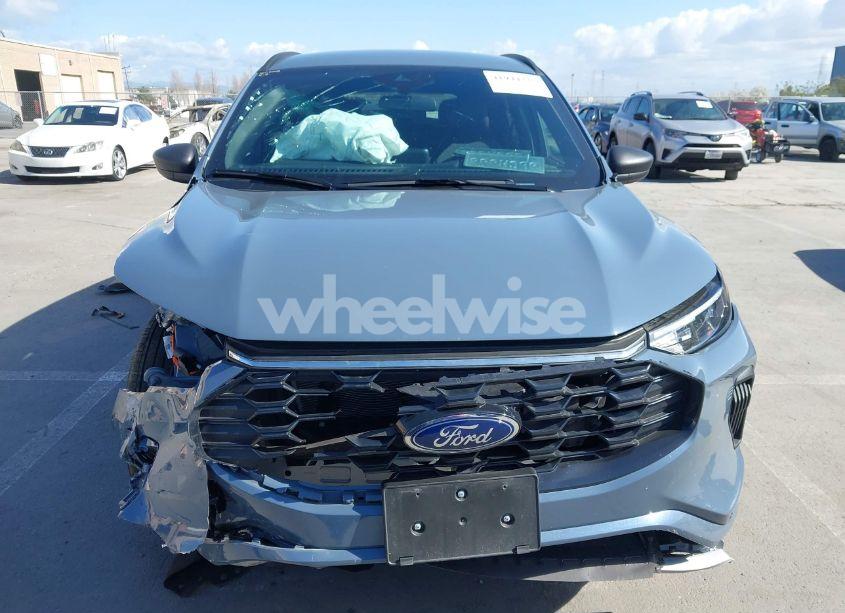 Photo 13 of 2024 Ford Escape ST-LINE (VIN 1FMCU0MZ4RUB05300)