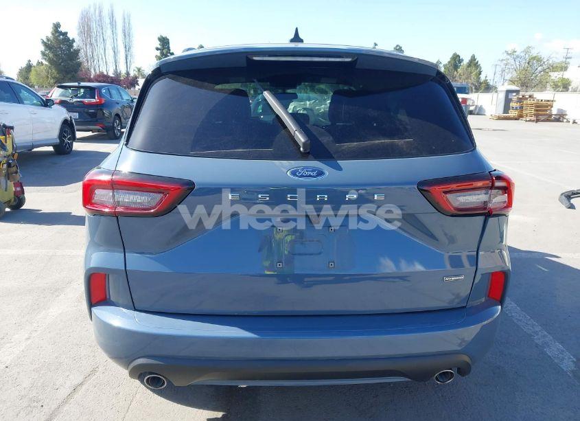 Photo 17 of 2024 Ford Escape ST-LINE (VIN 1FMCU0MZ4RUB05300)
