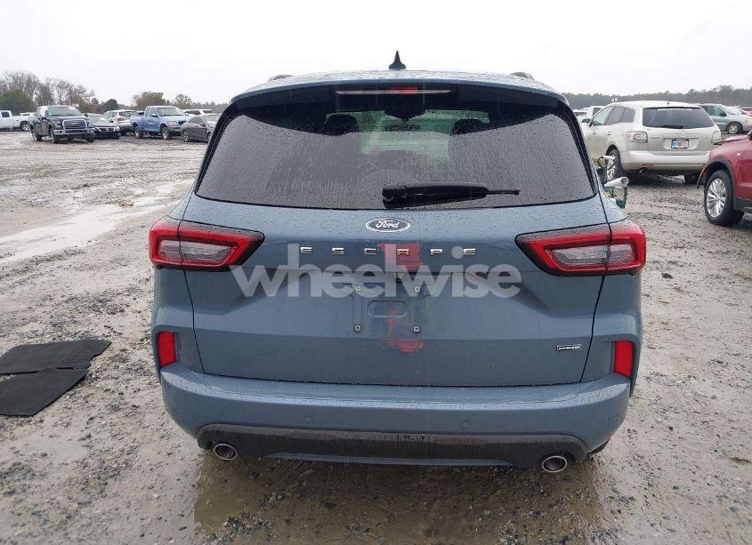 Photo 16 of 2024 Ford Escape ST-LINE (VIN 1FMCU0MZ7RUA98522)