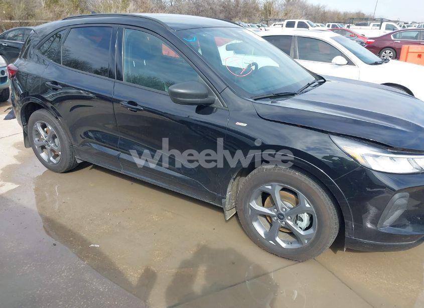 Photo 14 of 2023 Ford Escape ST-LINE (VIN 1FMCU0MZ9PUB00574)