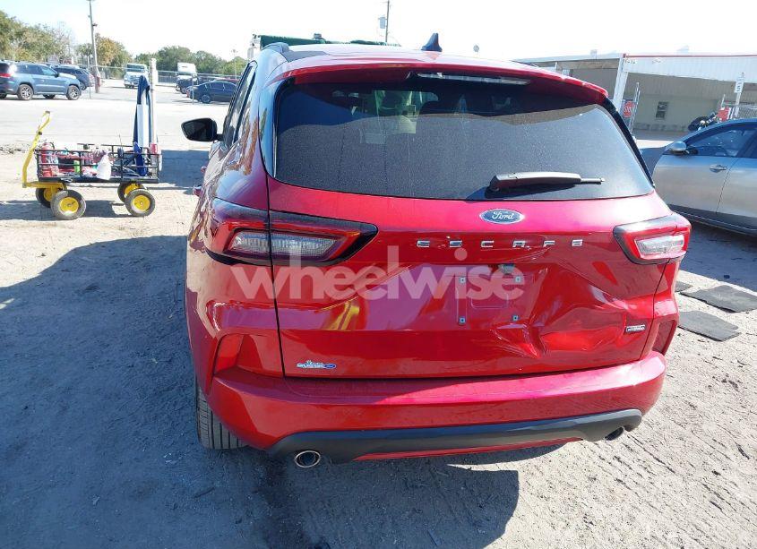 Photo 16 of 2024 Ford Escape ST-LINE (VIN 1FMCU0MZ9RUA18444)