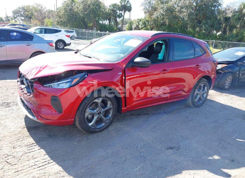Photo 2 of 2024 Ford Escape ST-LINE (VIN 1FMCU0MZ9RUA18444)