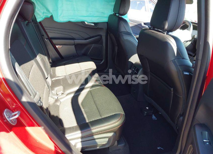 Photo 8 of 2024 Ford Escape ST-LINE (VIN 1FMCU0MZ9RUA18444)