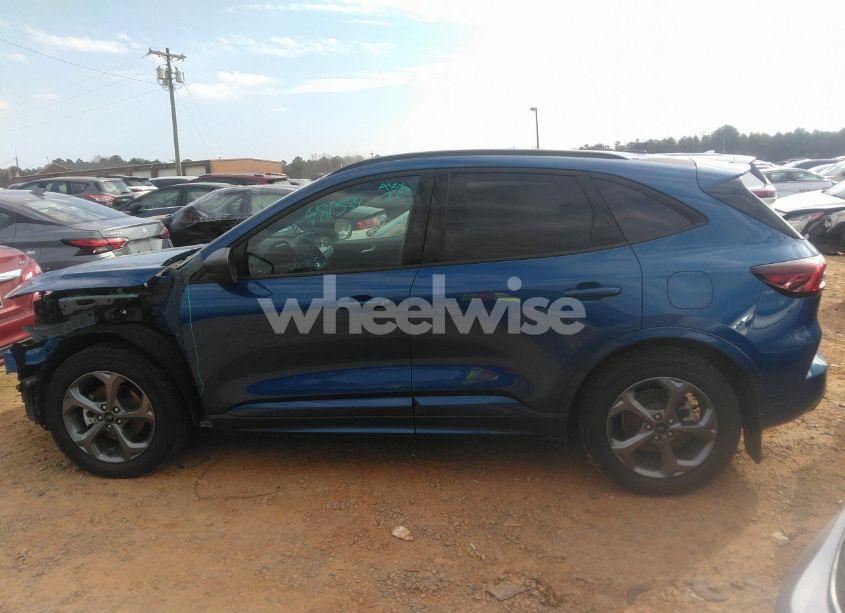 Photo 15 of 2023 Ford Escape ST-LINE (VIN 1FMCU0MZXPUB47421)