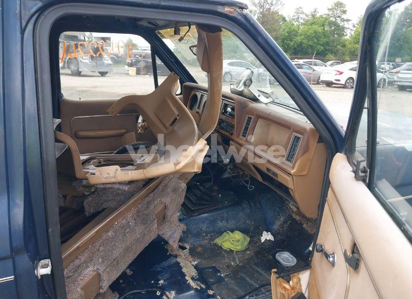 Photo 5 of 1986 Ford Bronco II (VIN 1FMCU14T1GUB85931)