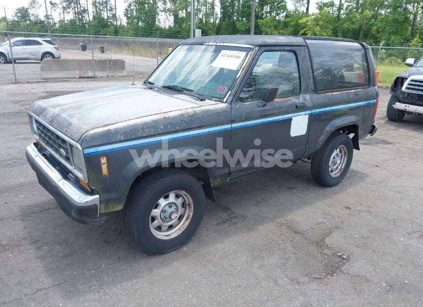 Photo 2 of 1988 Ford Bronco II (VIN 1FMCU14T2JUE07092)