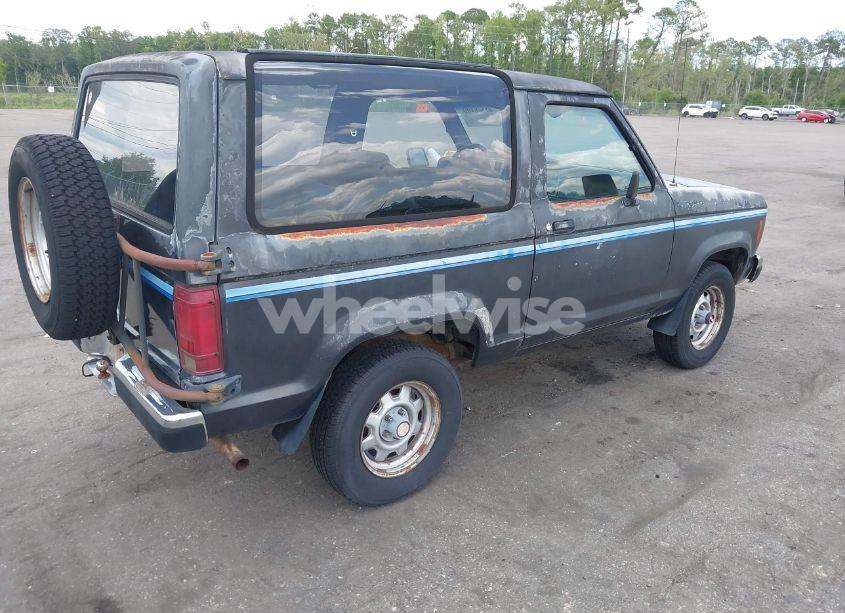 Photo 4 of 1988 Ford Bronco II (VIN 1FMCU14T2JUE07092)