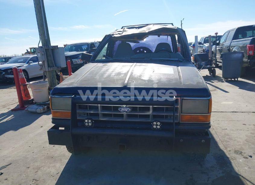 Photo 12 of 1989 Ford Bronco II (VIN 1FMCU14T5KUB63956)