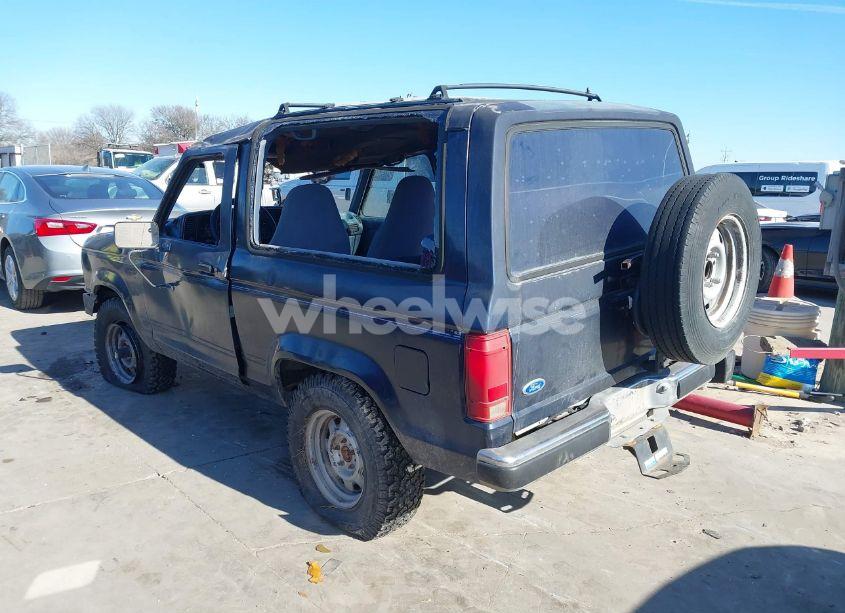 Photo 3 of 1989 Ford Bronco II (VIN 1FMCU14T5KUB63956)