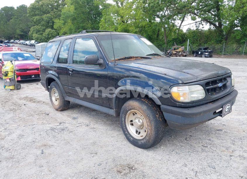 1996 Ford Explorer (VIN 1FMCU22X1TUB42311) main photo