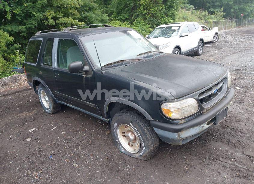 1997 Ford Explorer SPORT/XL (VIN 1FMCU24E0VUB70857) main photo
