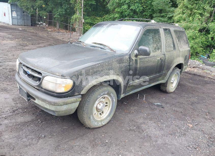 Photo 2 of 1997 Ford Explorer SPORT/XL (VIN 1FMCU24E0VUB70857)