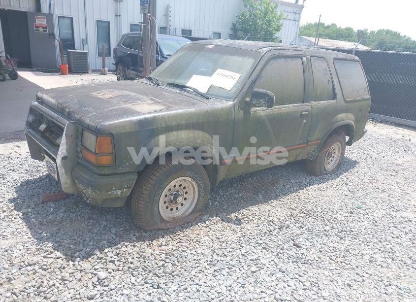 Photo 2 of 1991 Ford Explorer (VIN 1FMCU24X3MUA54214)